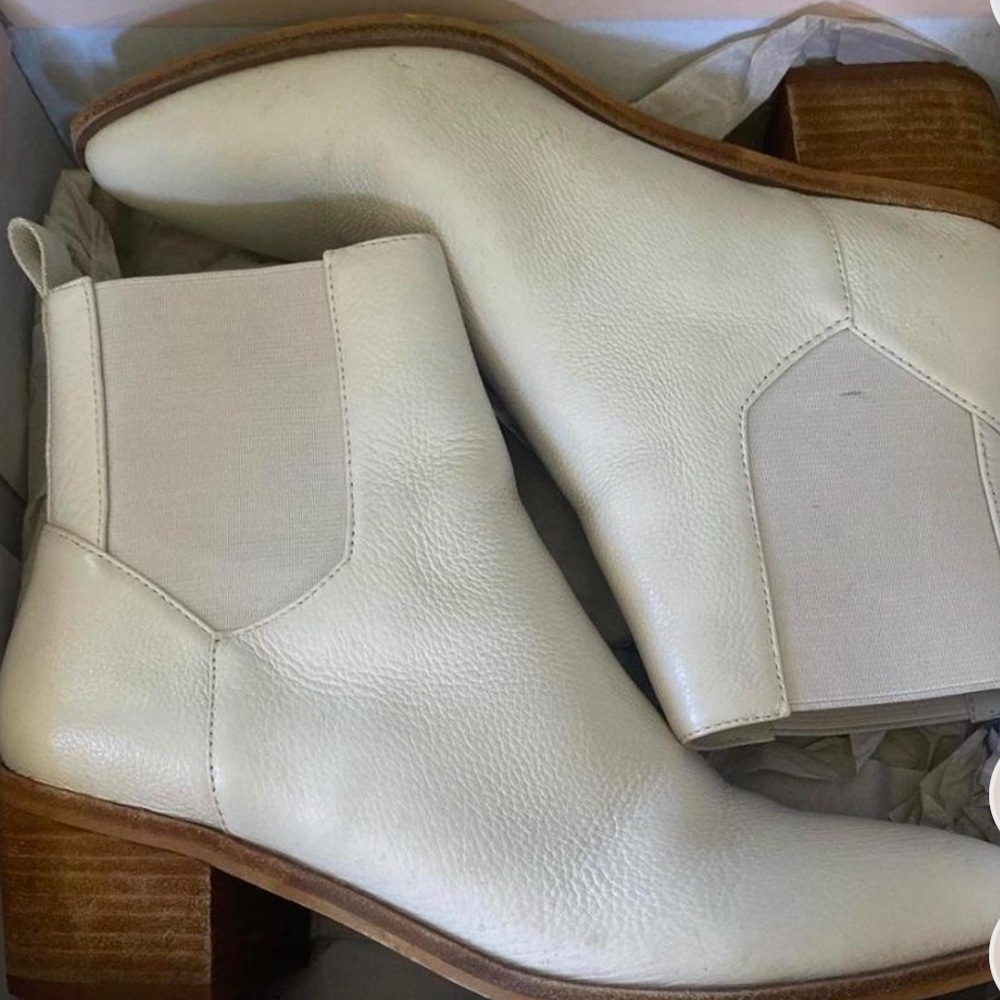 White heel boots from Chinese Laundry